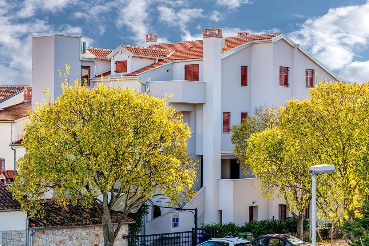 רוביני Apartments Val מראה חיצוני תמונה